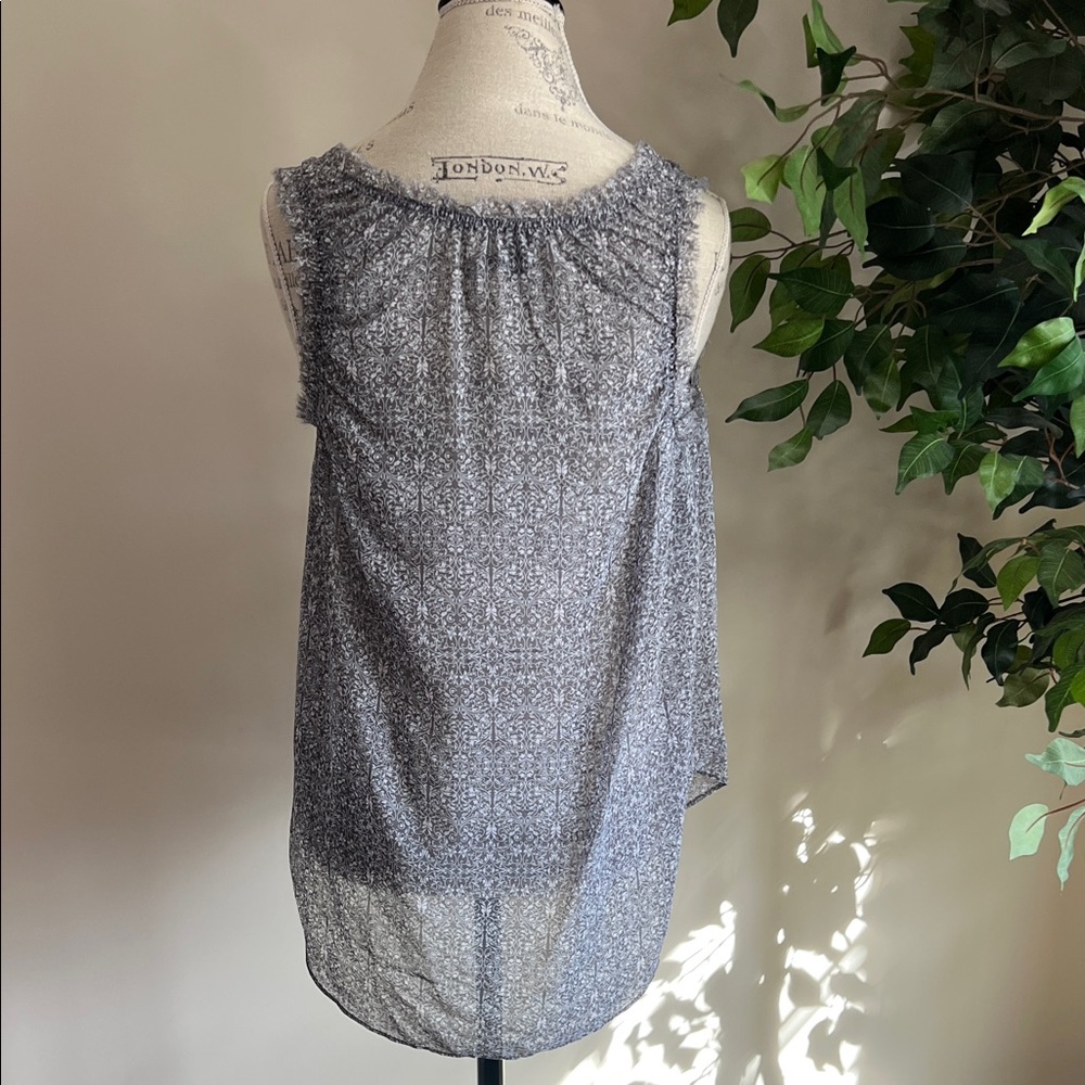 Armani Exchange Gray Flowy Patterned Sleeveless S… - image 7